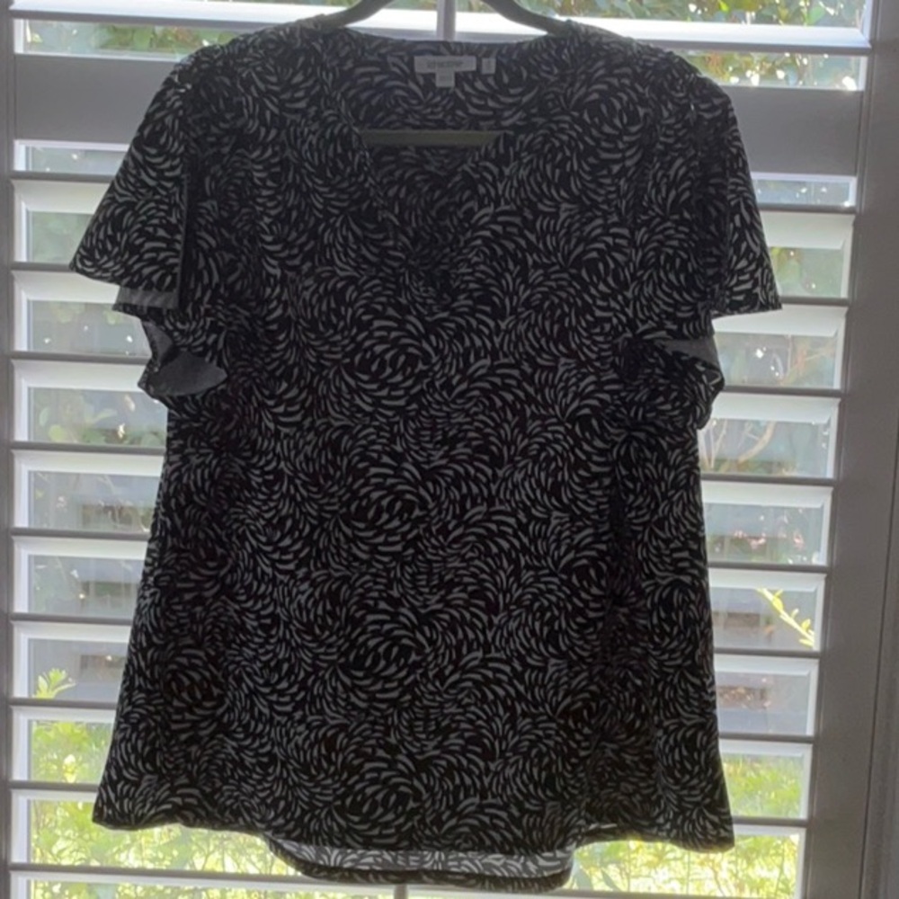 Chico's Sparkling Black and White Flutter Short Sleeve Blouse